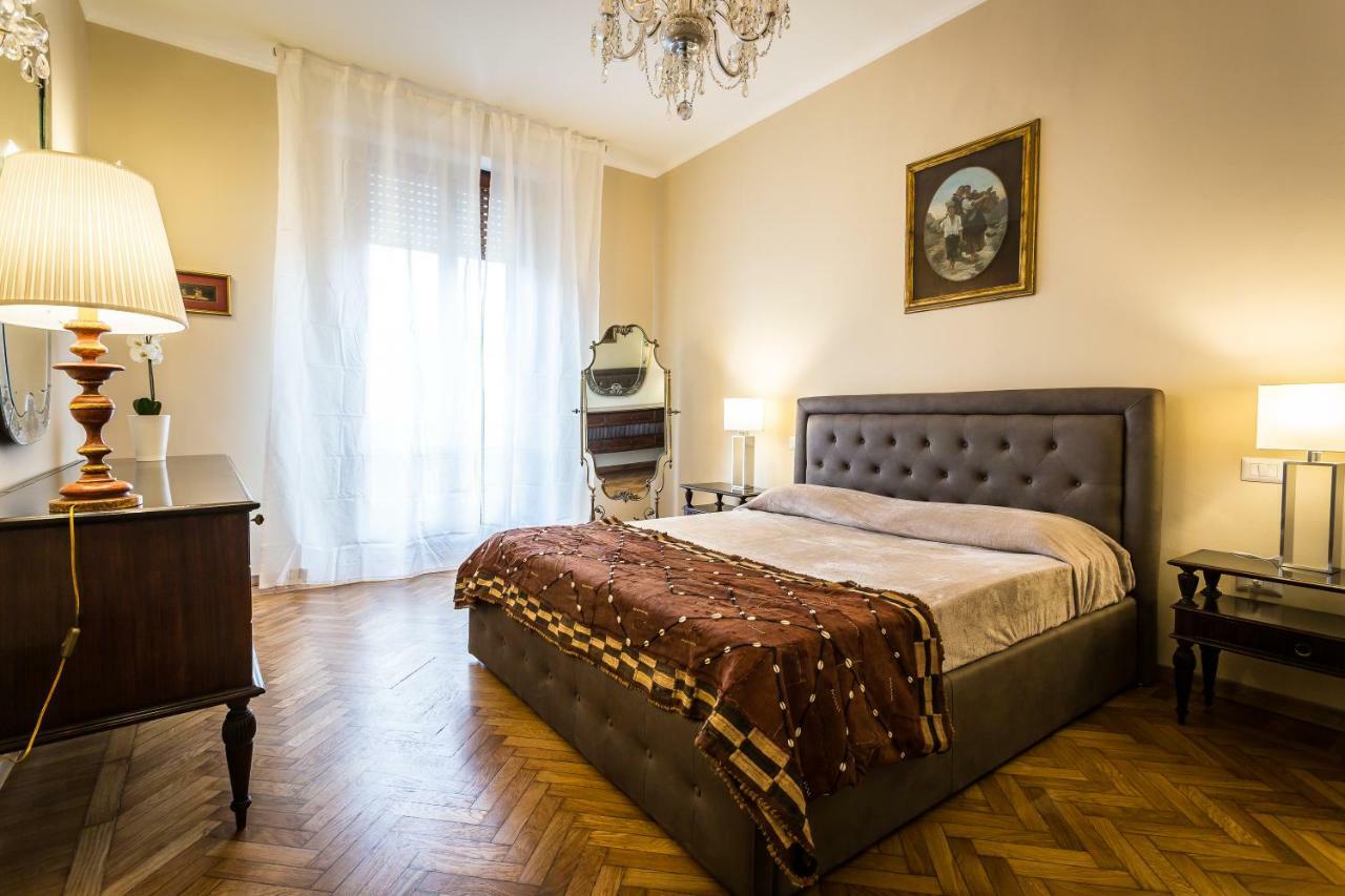 Ferrhouse Charm In Florence Two Lifts מראה חיצוני תמונה